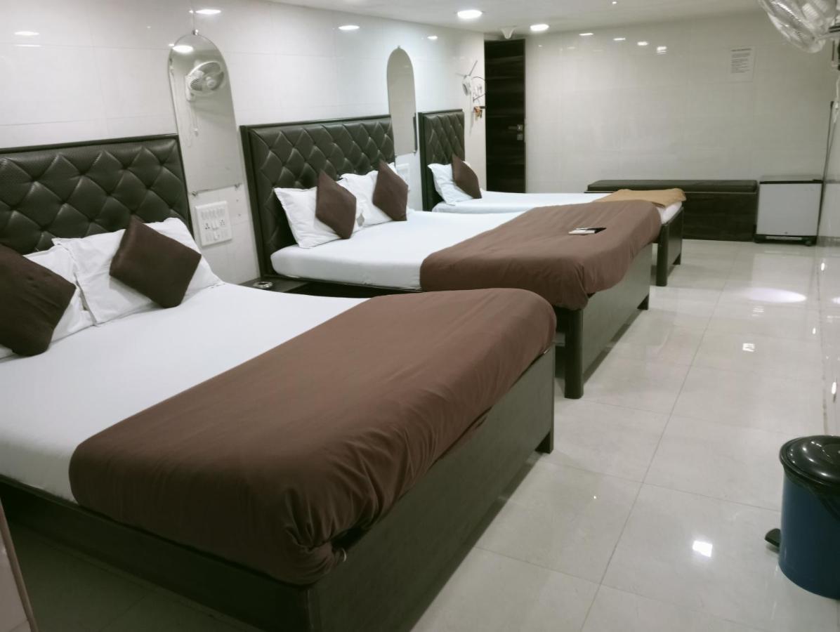 Hotel Qamar Mumbai  Buitenkant foto