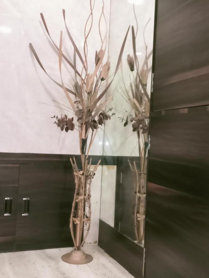 Hotel Qamar Mumbai  Buitenkant foto