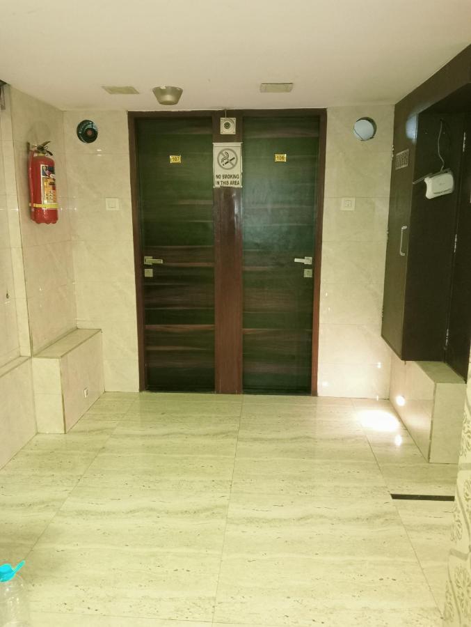 Hotel Qamar Mumbai  Buitenkant foto