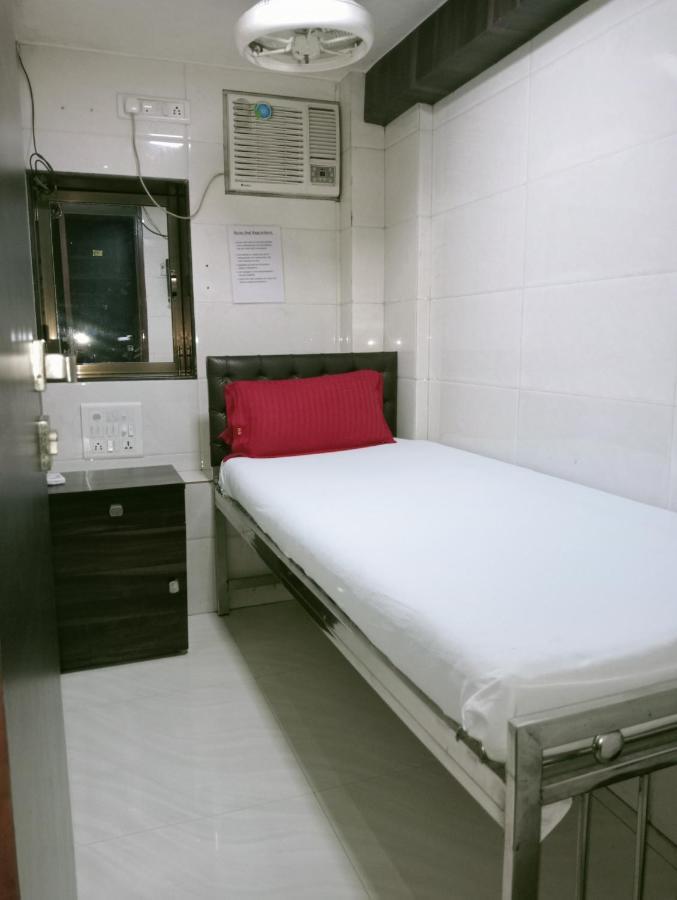 Hotel Qamar Mumbai  Buitenkant foto