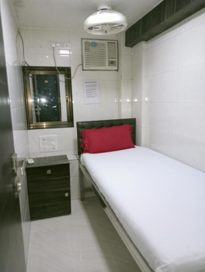 Hotel Qamar Mumbai  Buitenkant foto