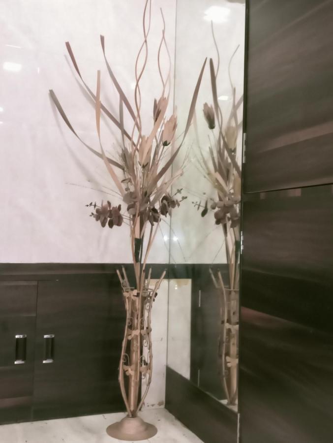 Hotel Qamar Mumbai  Buitenkant foto