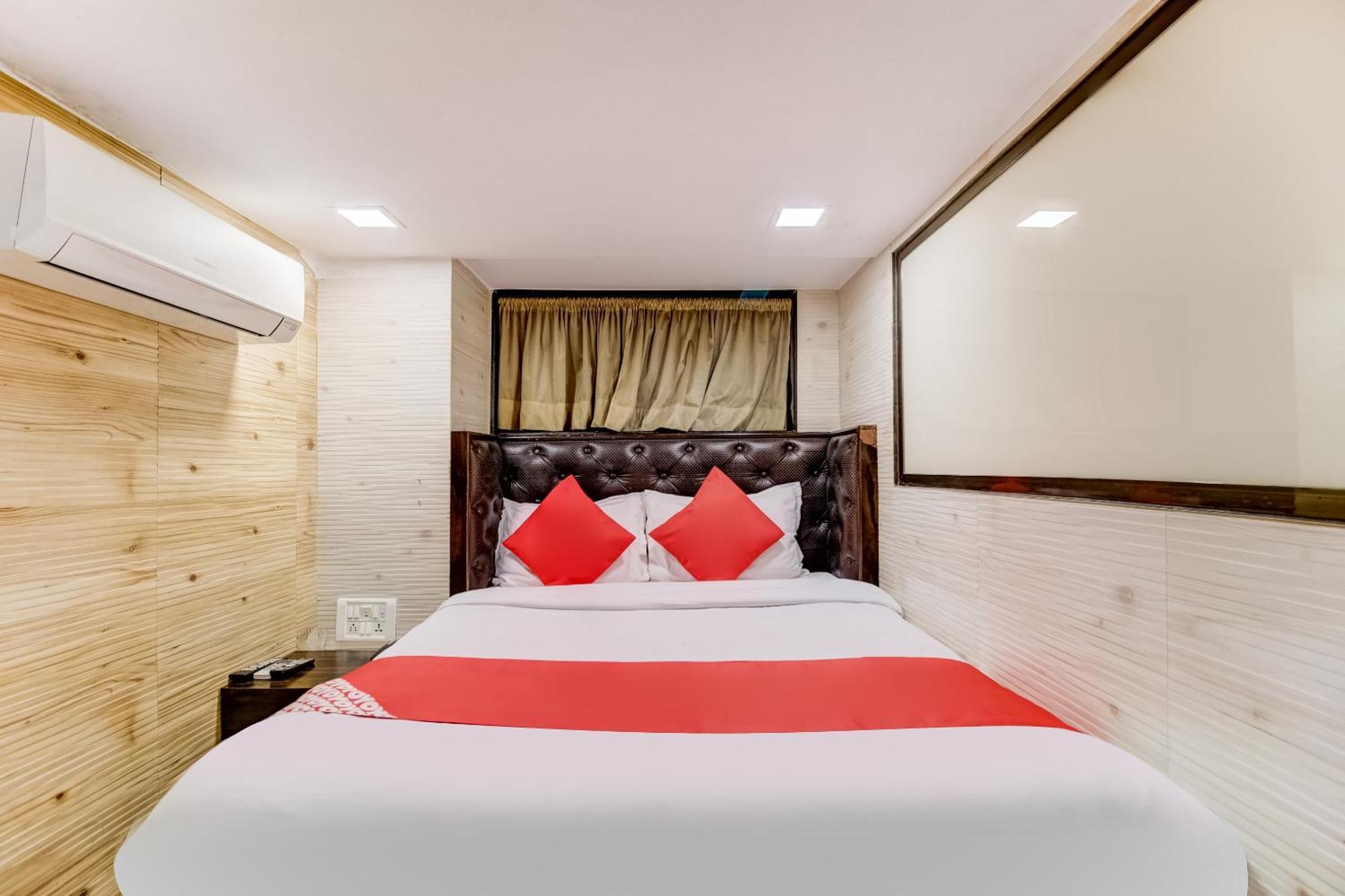 Hotel Qamar Mumbai  Buitenkant foto