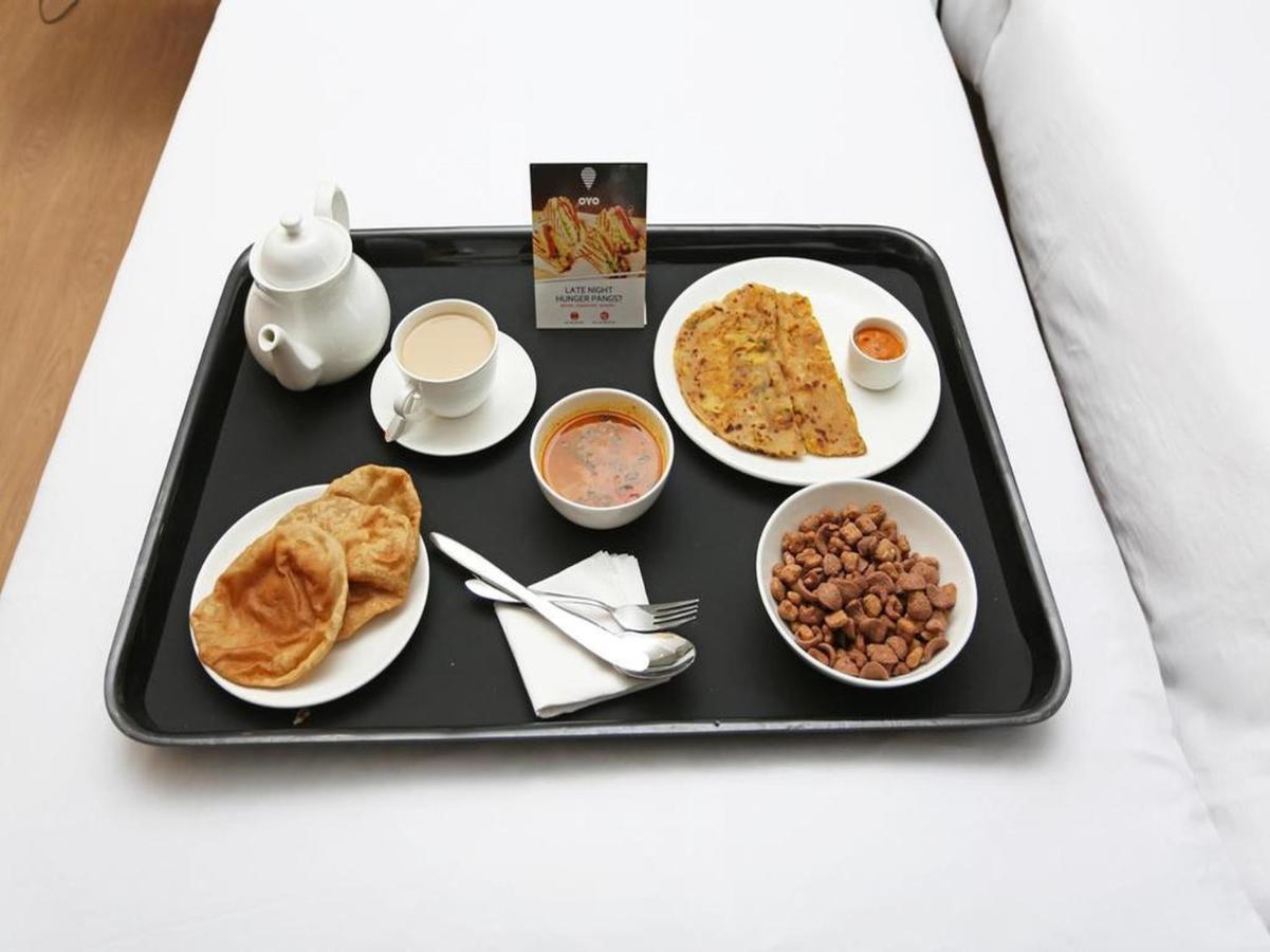 Hotel Qamar Mumbai  Buitenkant foto