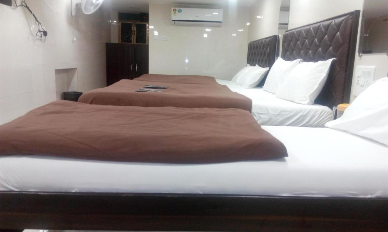 Hotel Qamar Mumbai  Buitenkant foto
